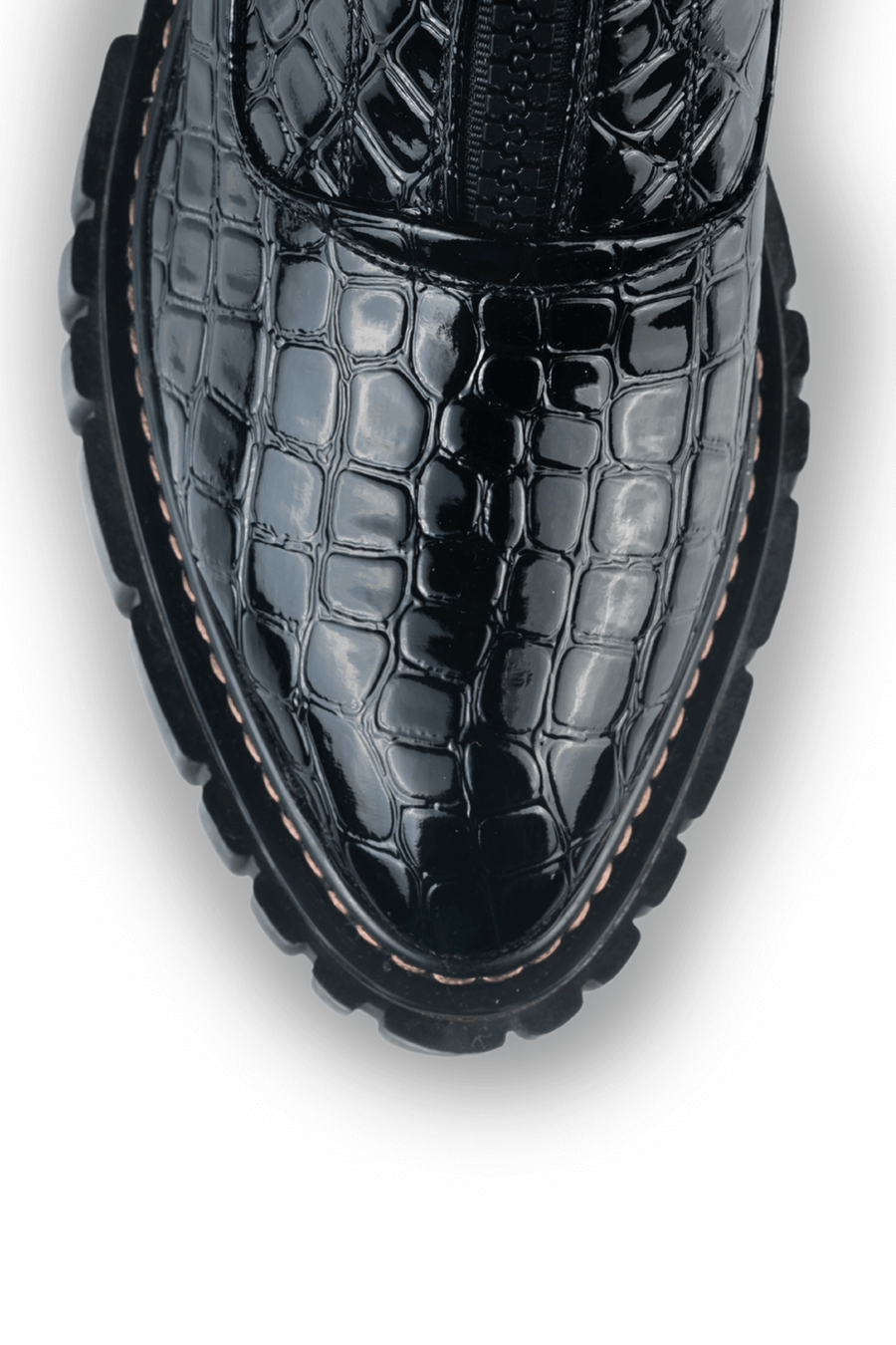 MA' boots 8