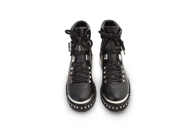 MA’ boots 2