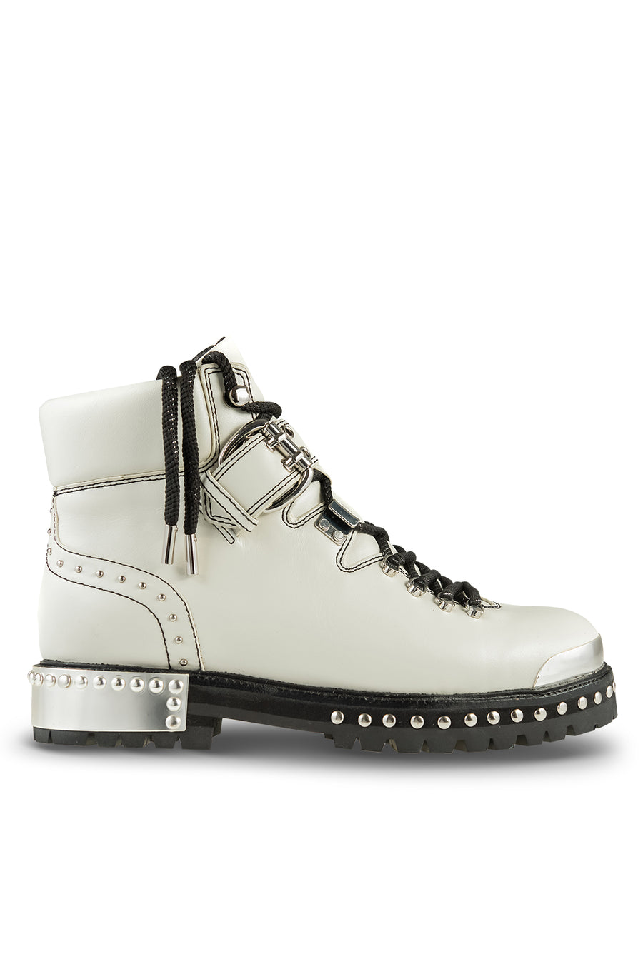 MA’ boots 1